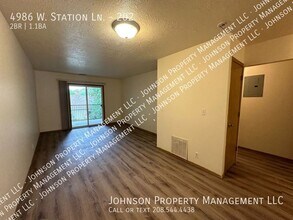 4986 W Station Ln in Boise, ID - Building Photo - Building Photo