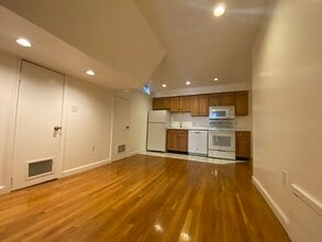 23 Snow Hill St, Unit 10 in Boston, MA - Foto de edificio - Building Photo