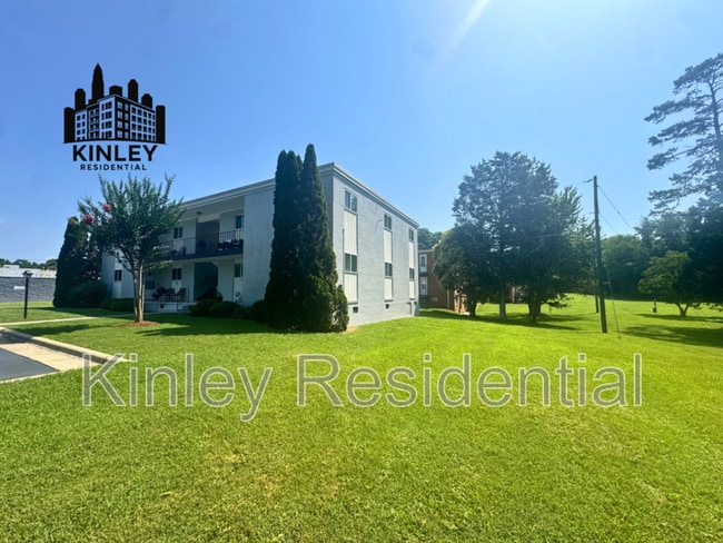 3647 Spangenberg Ave in Clemmons, NC - Building Photo - Building Photo