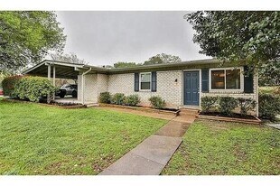 2213 Lanier Dr in Austin, TX - Building Photo