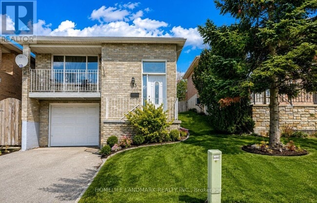 property at 13 Turner Ct