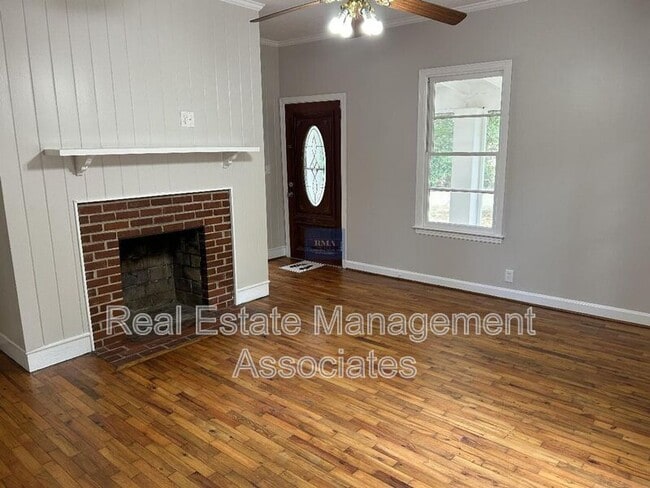 126 Sihane Rd in Griffin, GA - Building Photo - Building Photo