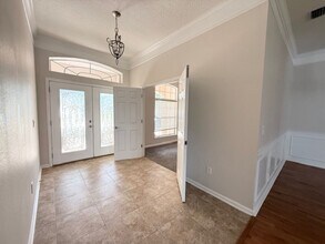 8259 Hedgewood Dr in Jacksonville, FL - Building Photo - Building Photo