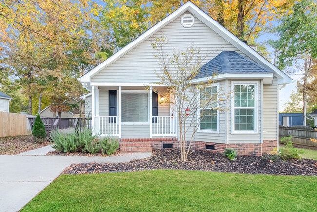 property at 704 Dunwoody Dr