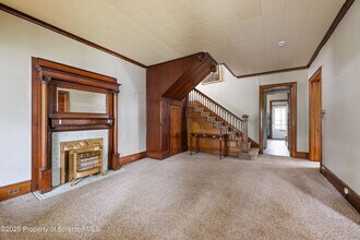 1747 Madison Ave in Dunmore, PA - Building Photo - Building Photo