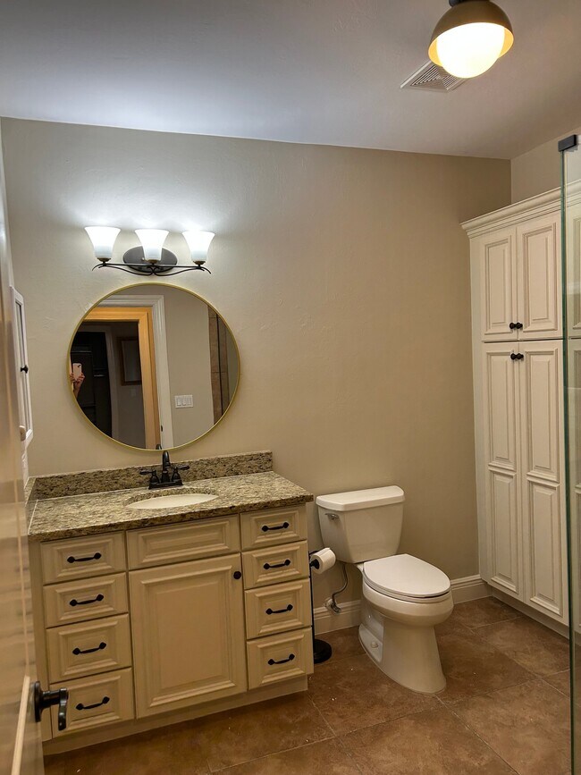 4412 Vanda Dr in Bonita Springs, FL - Foto de edificio - Building Photo