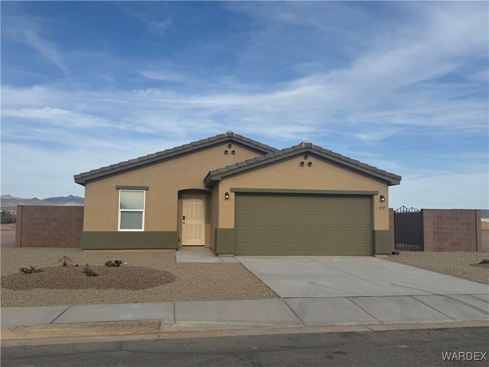 49 Spanish Bay Dr in Mohave Valley, AZ - Building Photo