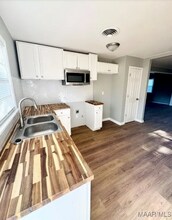 1206 Woodbridge Dr in Montgomery, AL - Foto de edificio - Building Photo