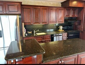 9921 4th Ave in Brooklyn, NY - Building Photo - Building Photo