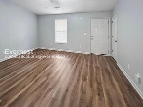 526 Chestnut Ln in Monroe, GA - Building Photo - Building Photo