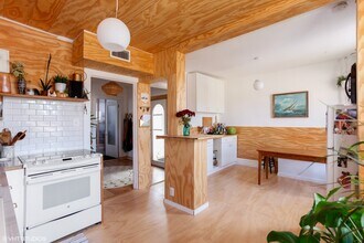 4837 W Irving Park Rd in Chicago, IL - Building Photo - Building Photo