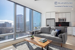 340 Fremont St in San Francisco, CA - Building Photo