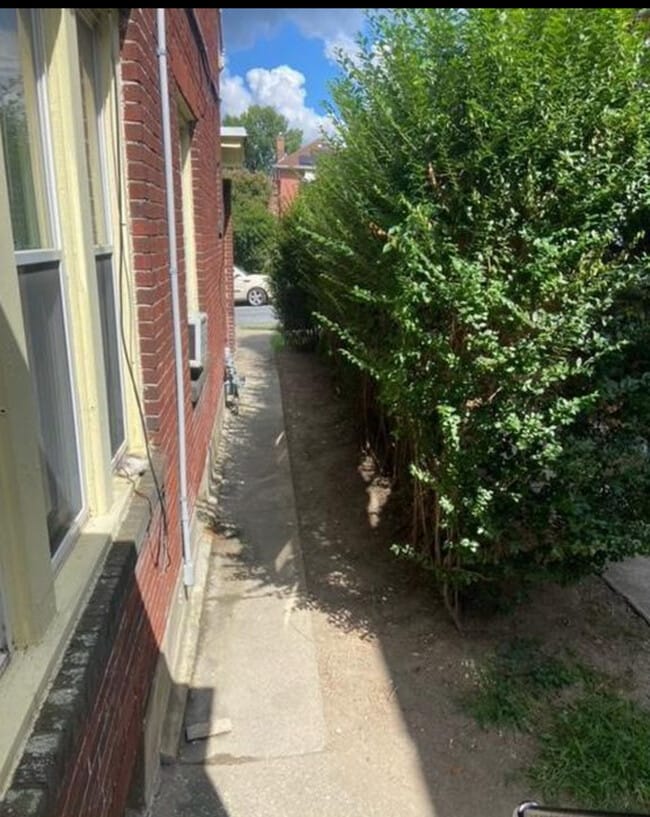 1811 Mulberry St, Unit C in Harrisburg, PA - Foto de edificio - Building Photo