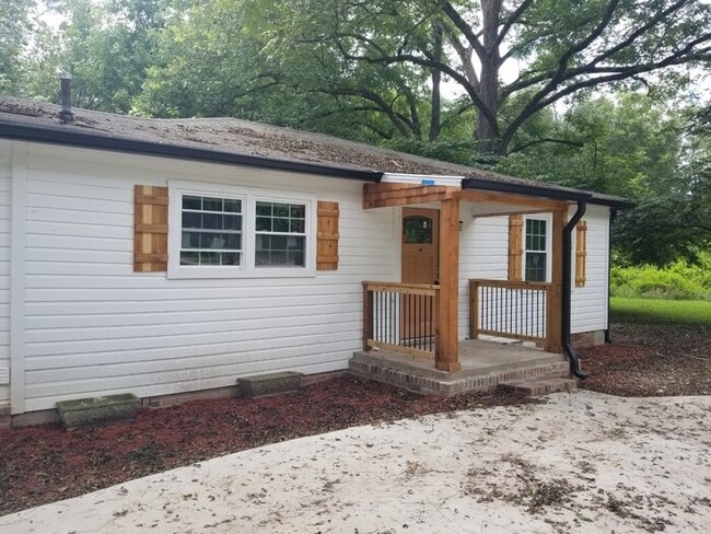 1591 Ruth Jackson Rd in Bogart, GA - Building Photo - Building Photo