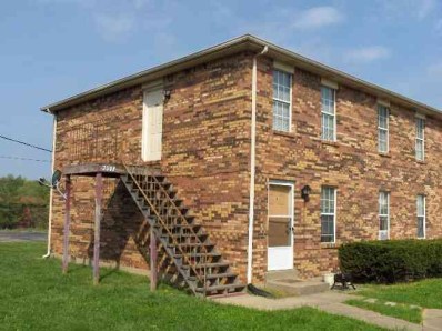 2508 Hilltop Cir in Radcliff, KY - Building Photo