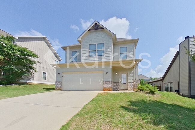 property at 475 Sherwood Cir