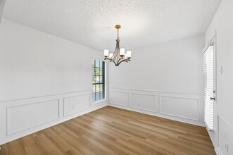 4007 St Christopher Ln-Unit -4007 in Dallas, TX - Building Photo - Building Photo