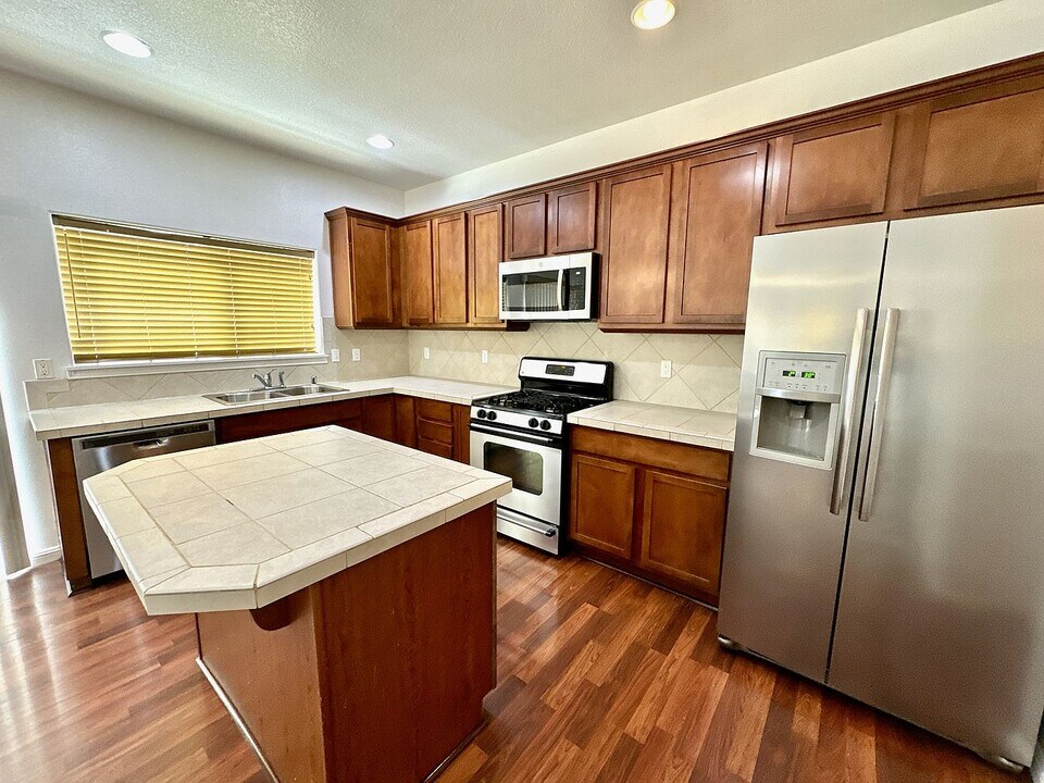 13013 NE 7th Ave in Vancouver, WA - Building Photo
