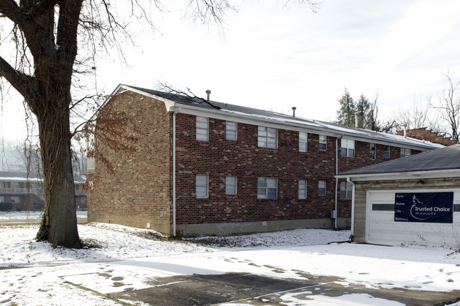 Gagel Terrace in Louisville, KY - Building Photo - Building Photo