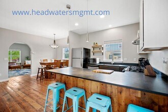 80 Stafford Ave in Bozeman, MT - Foto de edificio - Building Photo