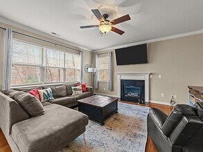 59 Greenfield Ln in Clayton, NC - Foto de edificio - Building Photo