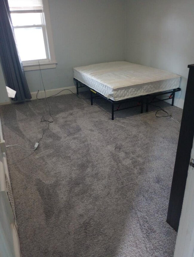 43 Margaret St, Unit 2R. in Binghamton, NY - Building Photo - Building Photo