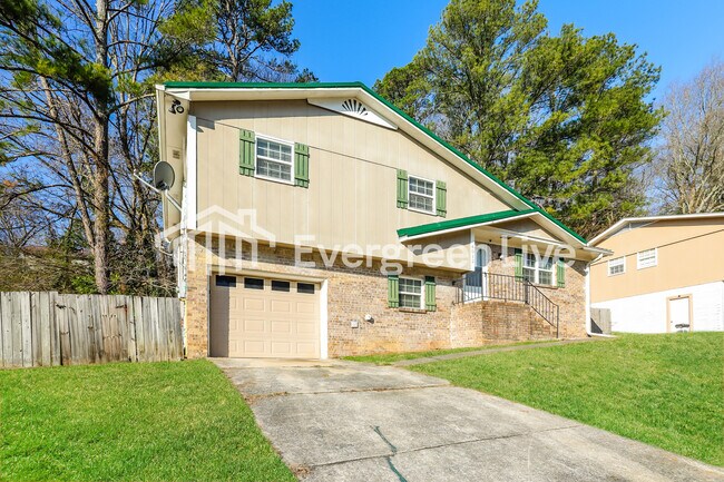 4012 St John Ln NW in Birmingham, AL - Building Photo - Building Photo