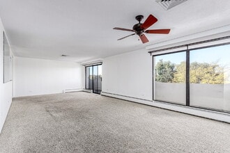 3131 E Alameda Ave in Denver, CO - Building Photo - Building Photo