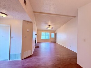 10611 Archdale Dr in Austin, TX - Building Photo - Building Photo