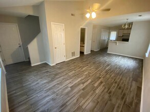 2416-2418-2418 Santa Rosa Ct in Columbia, MO - Building Photo - Building Photo