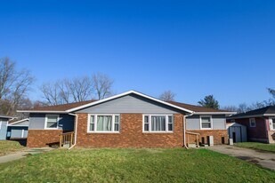 5266-68 Plaza Ave in Portage, IN - Building Photo