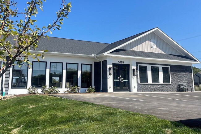 The Hammocks at Fairview in Fairview, PA - Foto de edificio - Building Photo