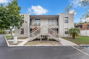 5119 Curry Ford Rd in Orlando, FL - Building Photo