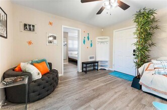 1021 Griffith Ave in Las Vegas, NV - Building Photo - Building Photo
