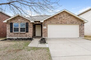 7609 Scarlet View Trail in Fort Worth, TX - Building Photo