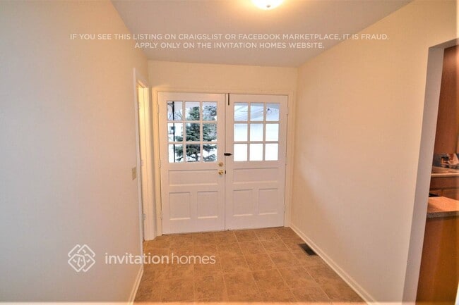 828 Winmoor Dr in Sleepy Hollow, IL - Building Photo - Building Photo