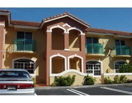 7055 NW 173rd Dr in Hialeah, FL - Building Photo