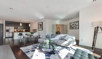 1045 On The Park Apartment Homes in Atlanta, GA - Building Photo