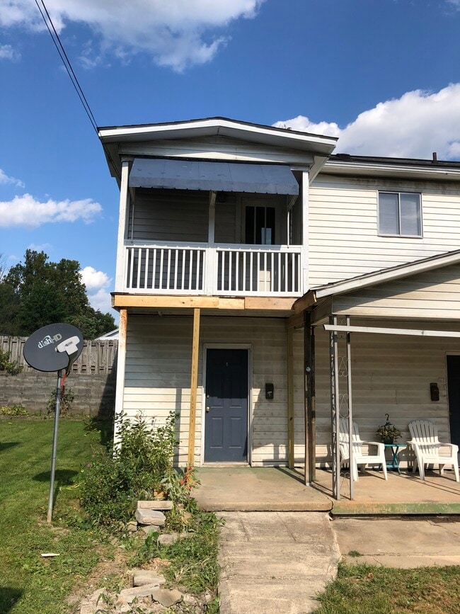 932 E Park Ave, Unit Apartment A