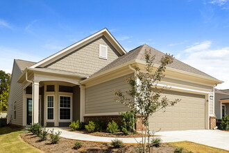 108 Ohoopee Dr in Griffin, GA - Building Photo - Building Photo