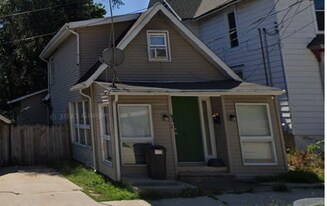 312 Salem St in Rockford, IL - Building Photo