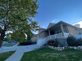 7958 Big Sycamore Dr in West Jordan, UT - Building Photo
