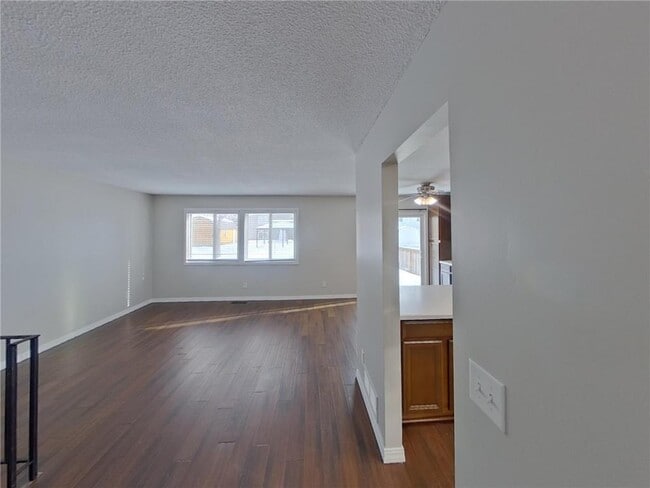 1442 Laurel Ave in St. Paul Park, MN - Building Photo - Building Photo