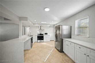 3 Kings Rd in Naples, FL - Building Photo - Building Photo