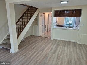 12502 Laurel Grove Pl in Germantown, MD - Building Photo - Building Photo