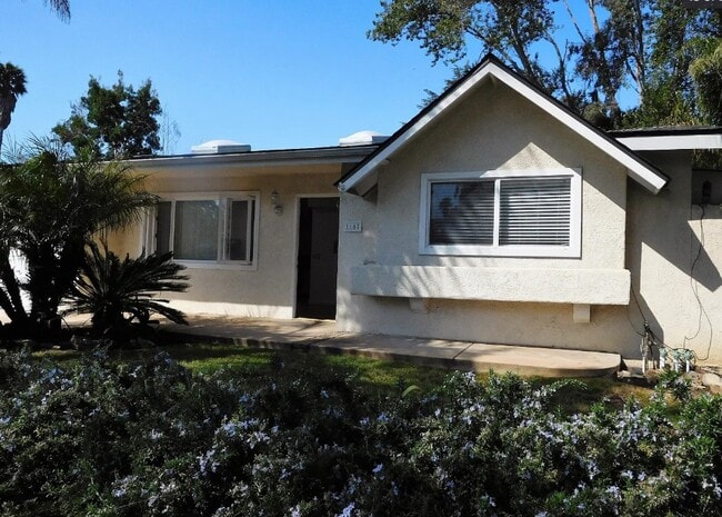 1857 Vicente Dr in San Luis Obispo, CA - Building Photo - Building Photo