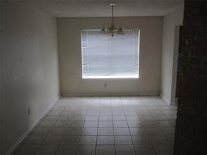17907 Fieldglen Dr in Houston, TX - Building Photo - Building Photo