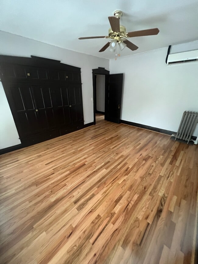 property at 112 E Magnolia Ave