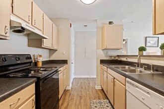 Cherry Grove Commons Apartments in North Myrtle Beach, SC - Building Photo - Building Photo