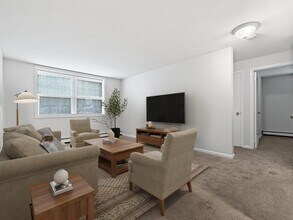 Keewaydin Pines in Laconia, NH - Building Photo - Building Photo